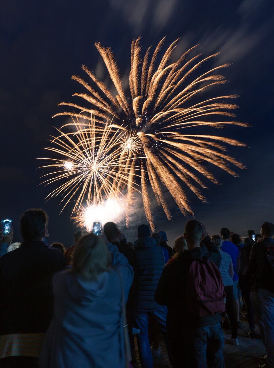 What You Should Know About the Stunning Firework Displays