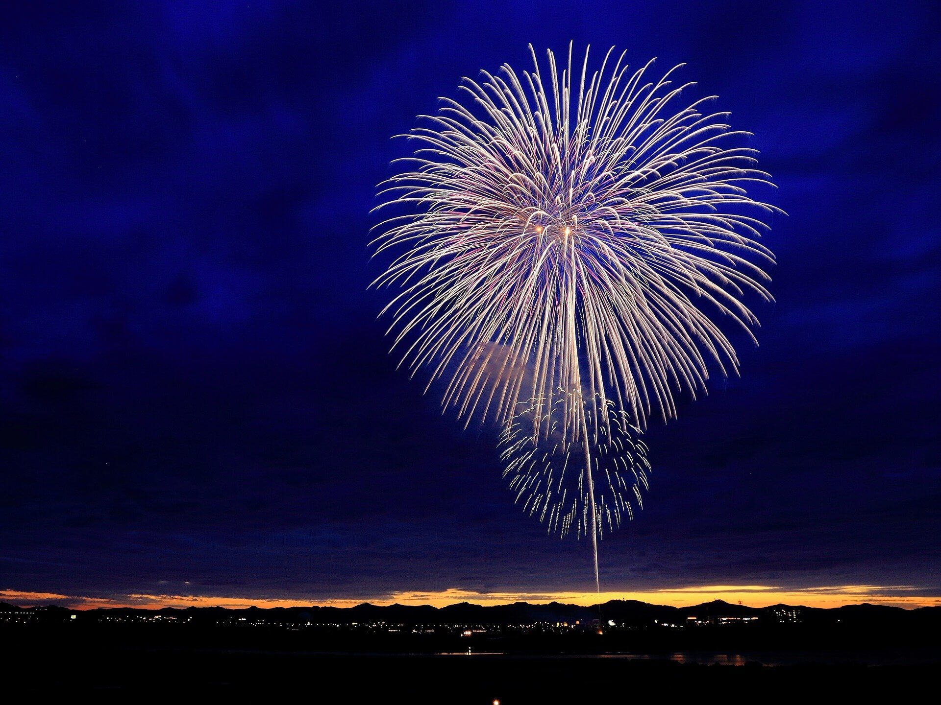 Tips on How to Celebrate Bonfire Night at Home