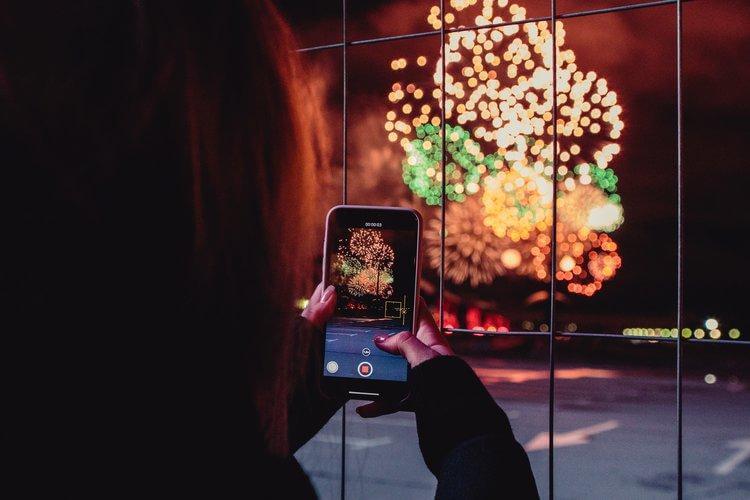 3 iPhone Photography Tips for Taking Firework Photos
