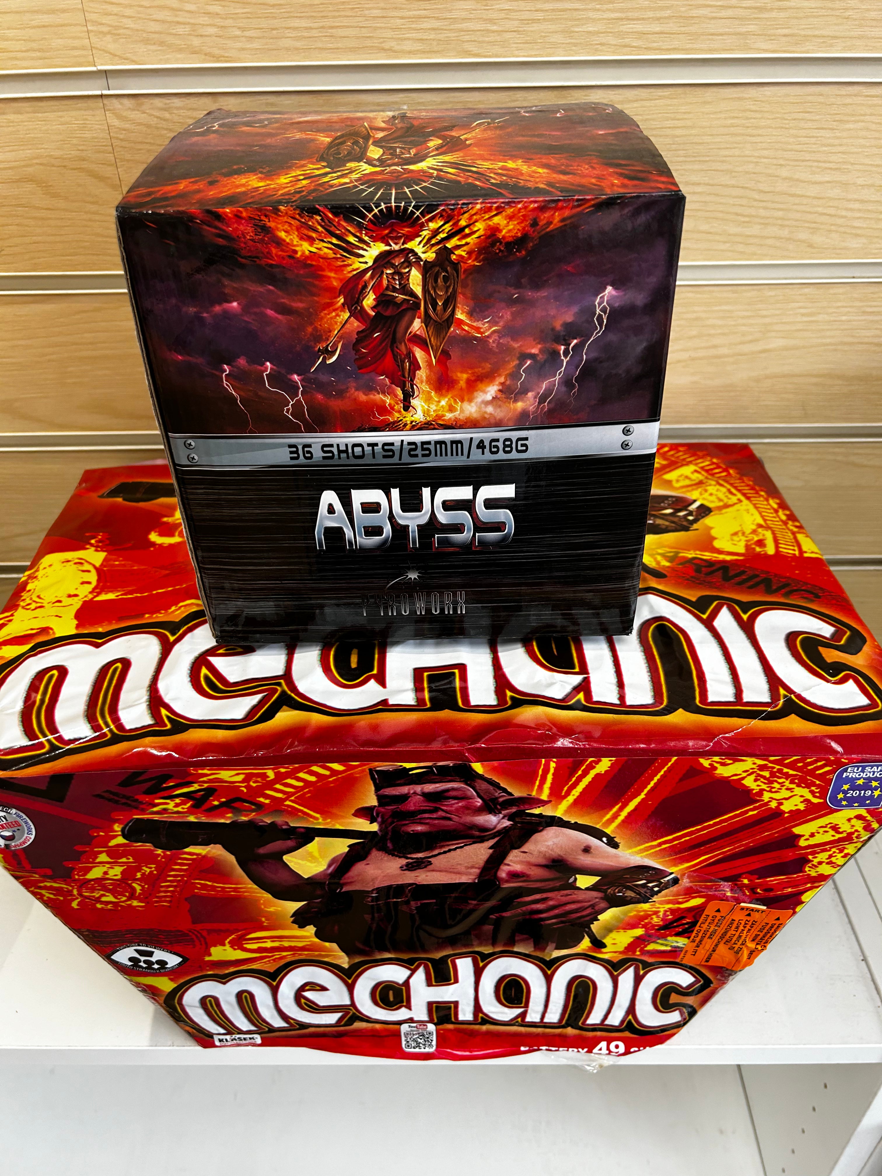 MECHANIC , WITH FREE £60 ABYSS FIREWORK WITH THIS , LIMITED STOCK OMG !!!!